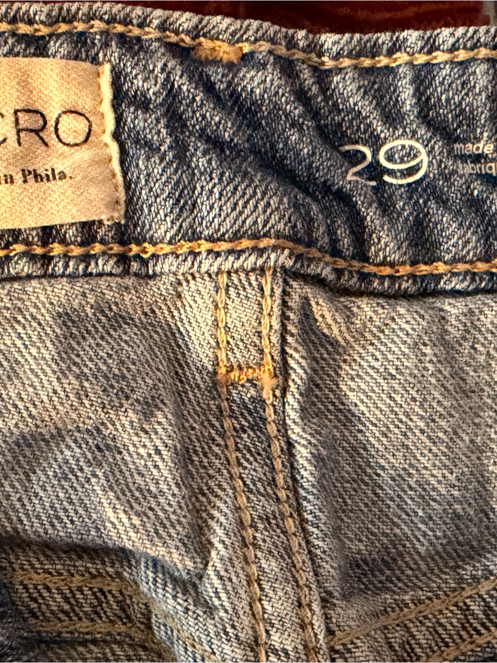 Wide Leg Ruffle-Hem Jeans - Blue - Picture 4 of 5